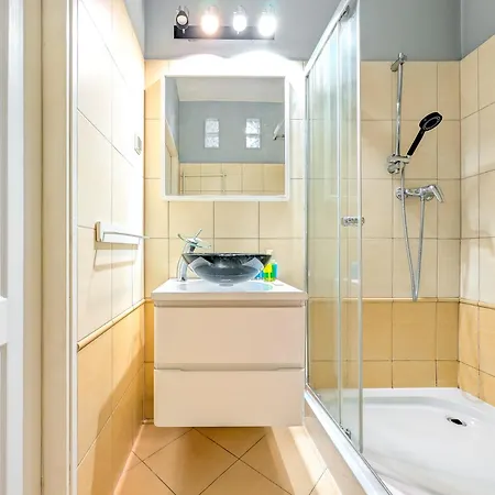 Rynek Spirit By Bookinghost Вроцлав