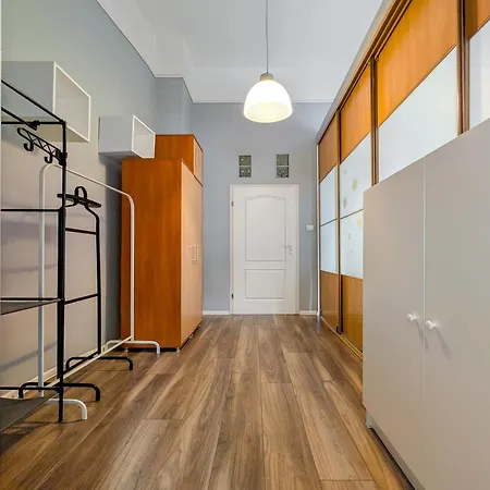 Апартаменты Rynek Spirit By Bookinghost Вроцлав